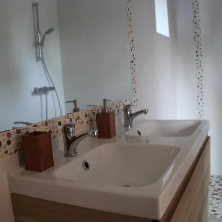 - Maison De Marie Messimy-sur-Saone