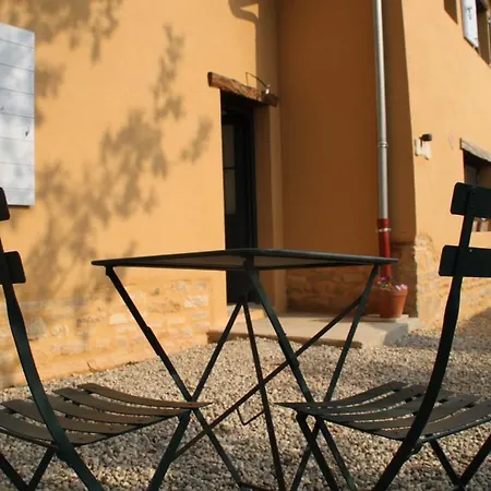 - Maison De Marie
